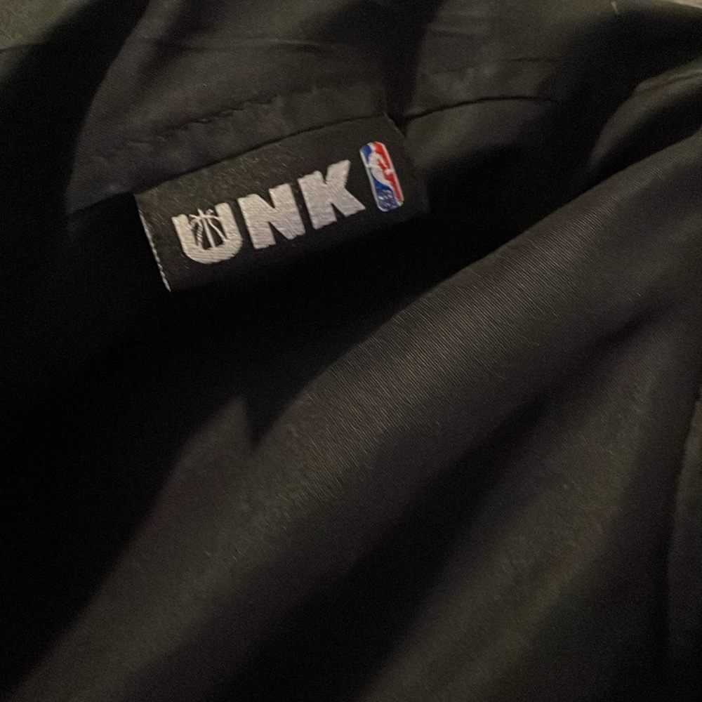 NBA UNK Black Quilted Puffer Denver Nuggets Jacket Coat - Picture 13 of 15